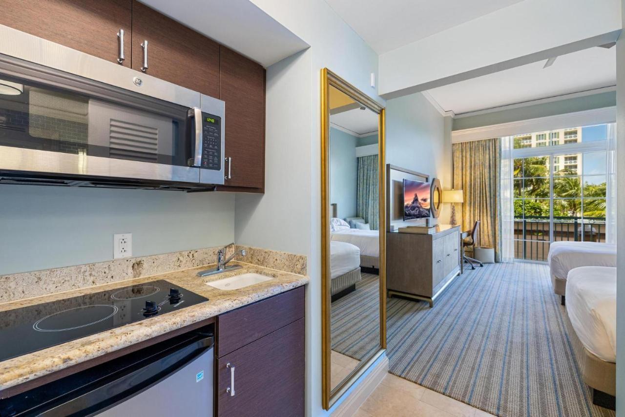 Charming 5 Star Condo Unit Situated At Ritz Carlton-Key Biscayne Miami Buitenkant foto