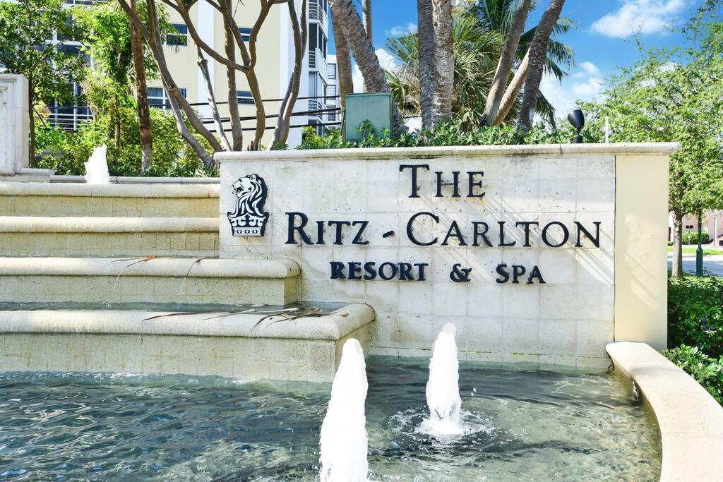 Charming 5 Star Condo Unit Situated At Ritz Carlton-Key Biscayne Miami Buitenkant foto