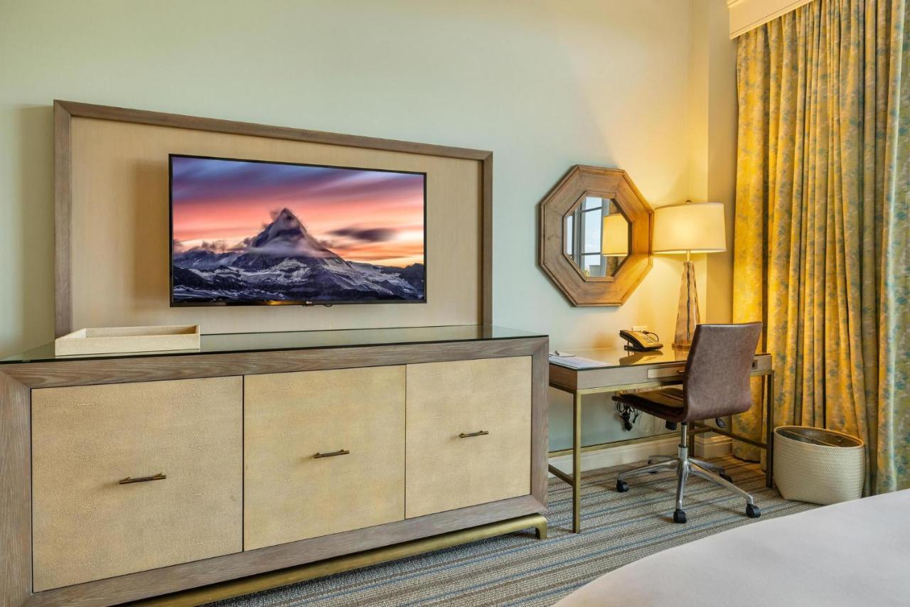 Charming 5 Star Condo Unit Situated At Ritz Carlton-Key Biscayne Miami Buitenkant foto