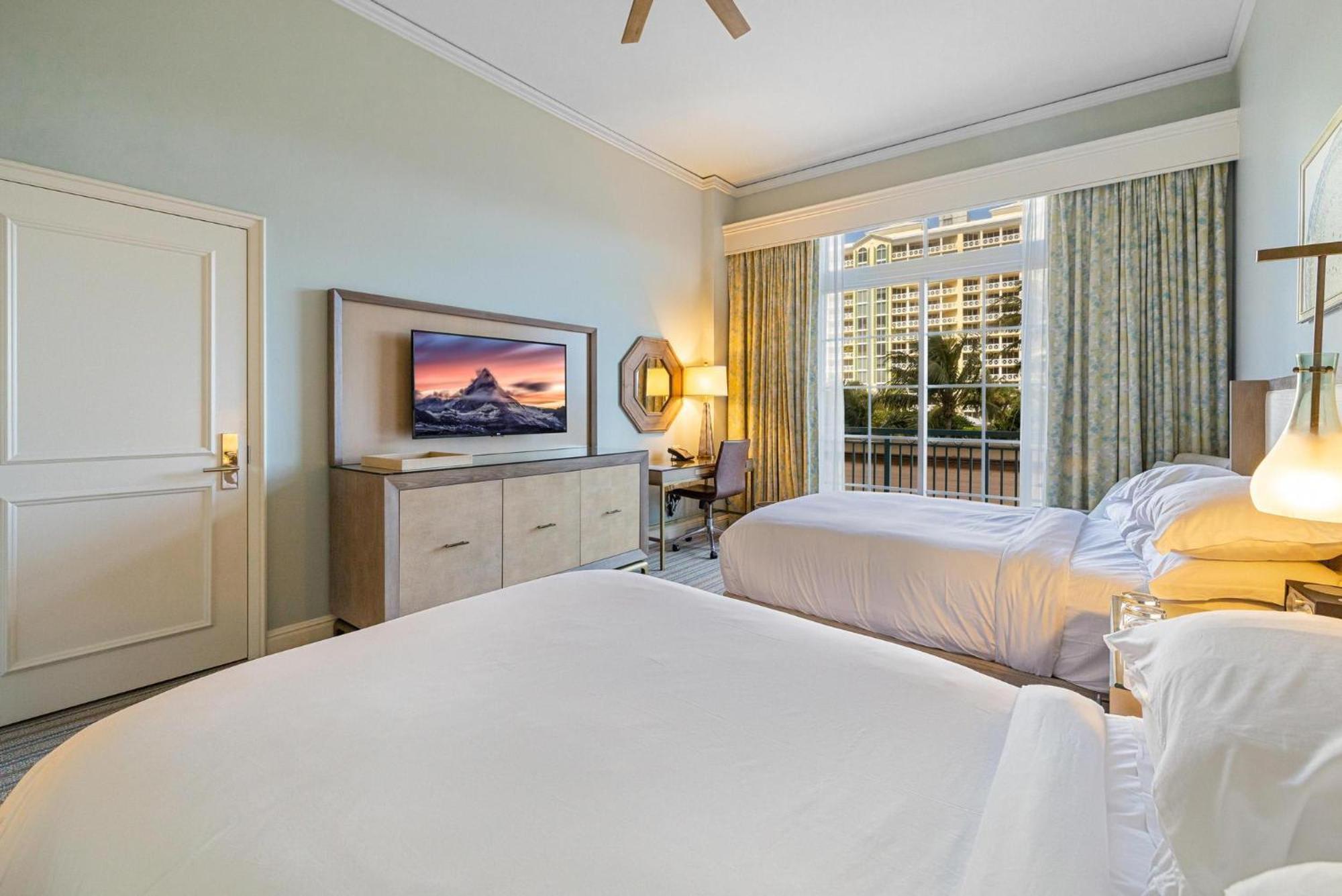 Charming 5 Star Condo Unit Situated At Ritz Carlton-Key Biscayne Miami Buitenkant foto